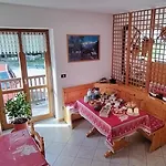 Delapierre Aparthotel Gressoney-Saint-Jean