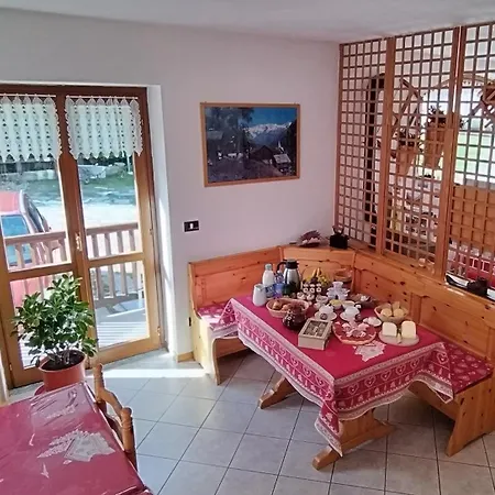 Delapierre Hotel apartamentowy Gressoney-Saint-Jean