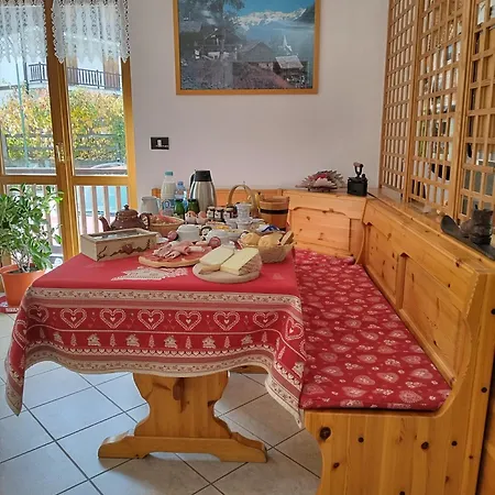 Hotel apartamentowy Delapierre Gressoney-Saint-Jean
