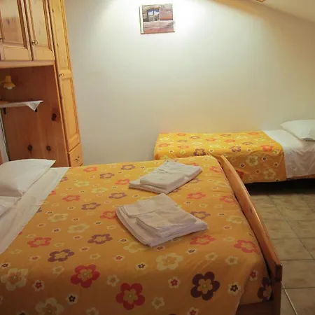Hotel apartamentowy Delapierre 2*